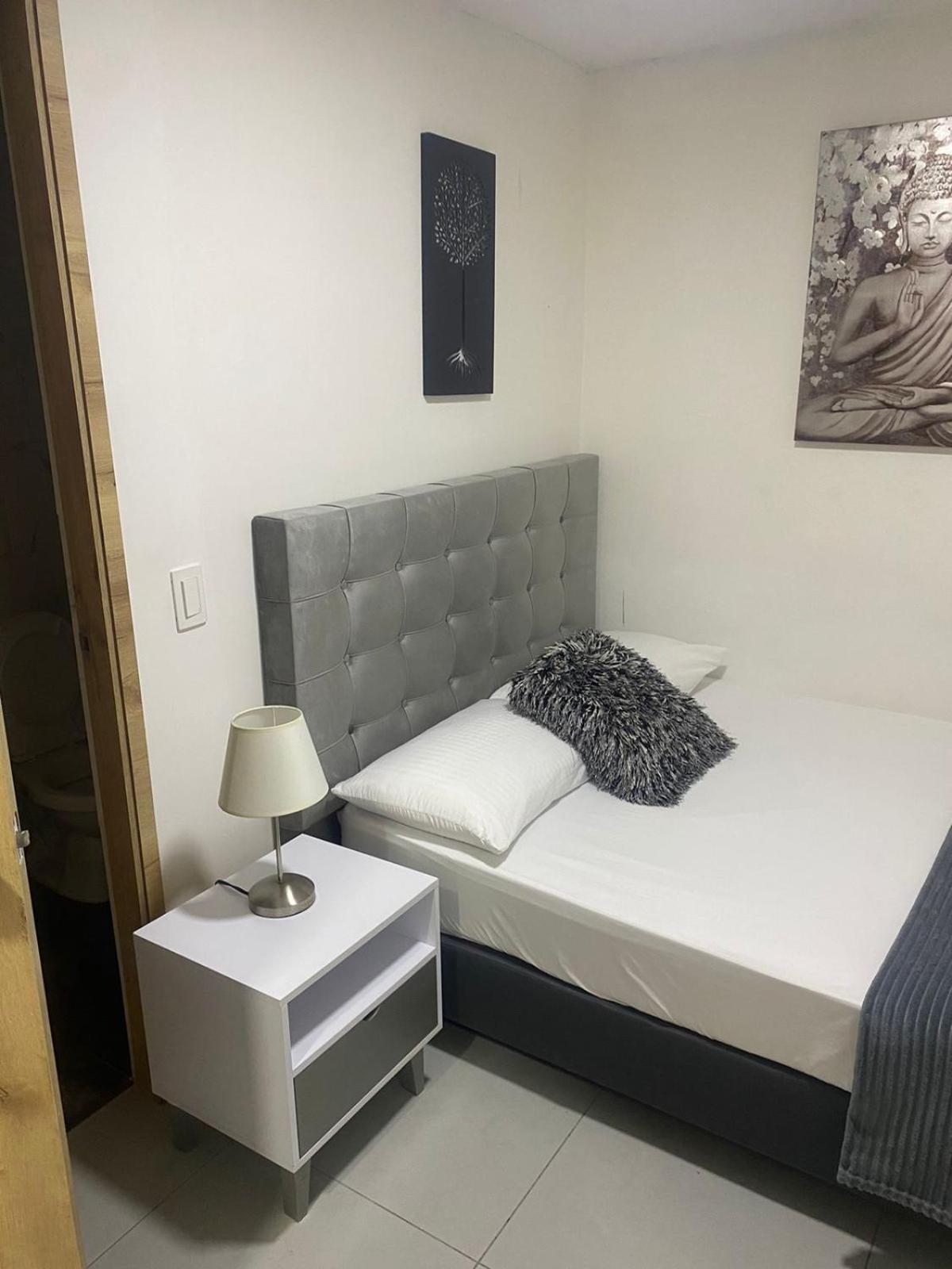 Hotel Boutique San Joaquin Plaza เมเดยิน ภายนอก รูปภาพ